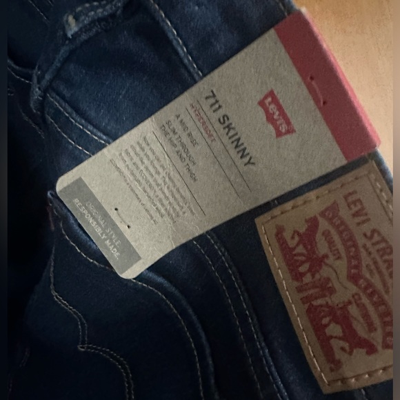Levi’s jeans - Picture 3 of 3